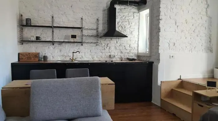 Duo Apartment Durres Center 0*,  Albánie